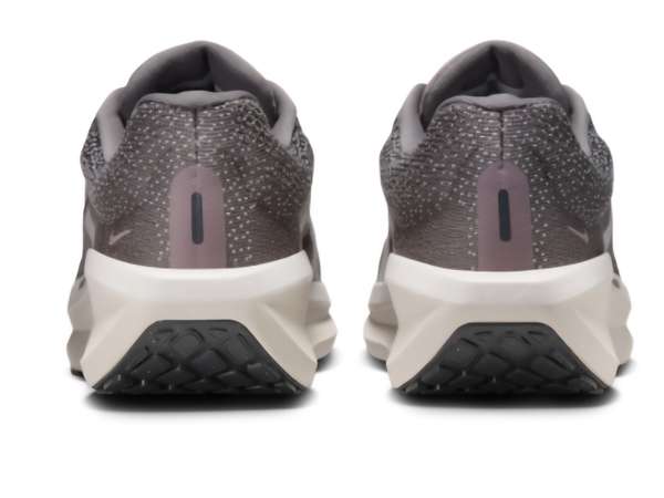 Купить Кроссовки для бега мужские Nike Air Winflo 11 Dark Smoke Grey в Минске по низким ценам. Описание, фото, стоимость, отзывы. Доставка по Беларуси.