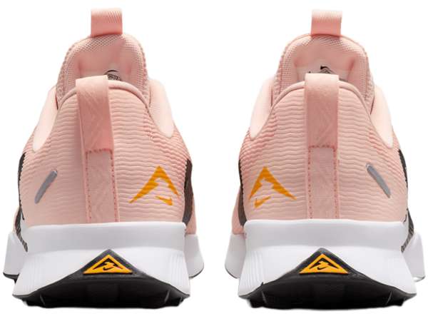 Купить Кроссовки женские для бега женские Nike Juniper Trail 3 Pink в Минске по низким ценам. Описание, фото, стоимость, отзывы. Доставка по Беларуси.