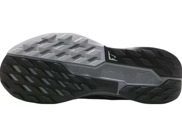 Купить ⚡️Кроссовки для бега женские Nike Pegasus Trail 5 GT-X Black в Минске по низким ценам. Описание, фото, стоимость, отзывы. Доставка по Беларуси.