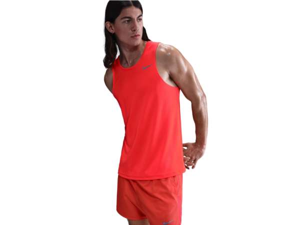 Купить Майка мужская Nike M DF Miler Tank в Минске по низким ценам. Описание, фото, стоимость, отзывы. Доставка по Беларуси.