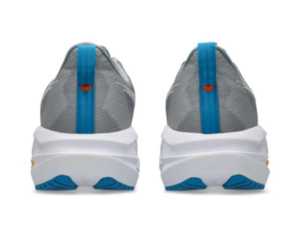 Купить Кроссовки для бега мужские Asics NOVABLAST 5 GRAVEL/WHITE в Минске по низким ценам. Описание, фото, стоимость, отзывы. Доставка по Беларуси.