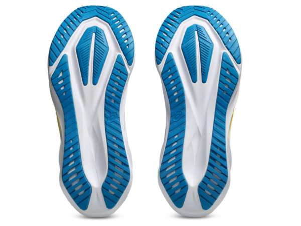 Купить Кроссовки для бега мужские Asics NOVABLAST 5 GRAVEL/WHITE в Минске по низким ценам. Описание, фото, стоимость, отзывы. Доставка по Беларуси.