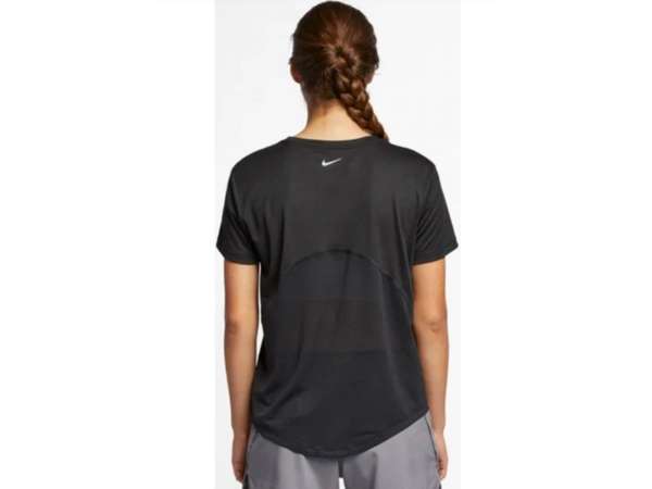 Купить Футболка для бега женская Nike W NK MILER TOP SS в Минске по низким ценам. Описание, фото, стоимость, отзывы. Доставка по Беларуси.