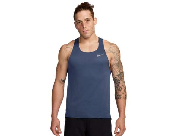 Купить Майка для бега мужская Nike Fast Dri-FIT Singlet в Минске по низким ценам. Описание, фото, стоимость, отзывы. Доставка по Беларуси.