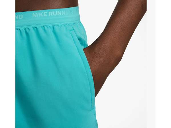 Купить Шорты мужские Nike Dri-FIT Stride 5' в Минске по низким ценам. Описание, фото, стоимость, отзывы. Доставка по Беларуси.