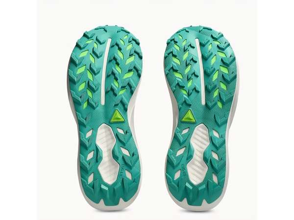 Купить Кроссовки для бега мужские Asics Trabuco 14 Black/Clay Canyon в Минске по низким ценам. Описание, фото, стоимость, отзывы. Доставка по Беларуси.