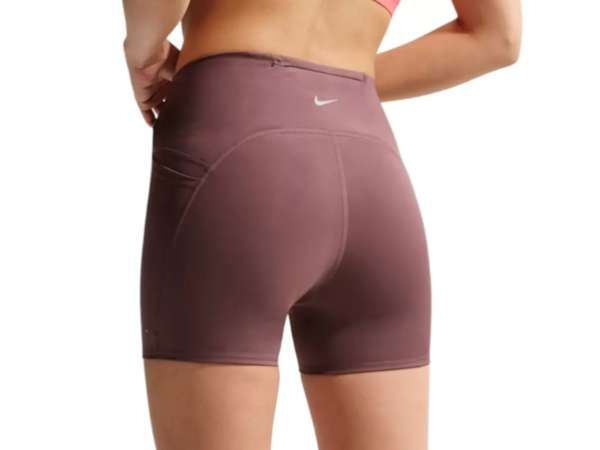 Купить Шорты женские Nike Swift tattoo в Минске по низким ценам. Описание, фото, стоимость, отзывы. Доставка по Беларуси.