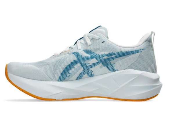 Купить Кроссовки для бега мужские Asics NOVABLAST 5 ARCTIC BLUE в Минске по низким ценам. Описание, фото, стоимость, отзывы. Доставка по Беларуси.