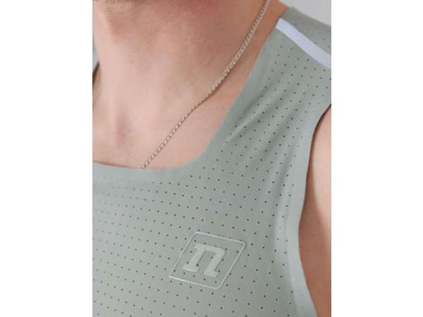Купить Майка для бега мужская NONAME PACE SINGLET 26 DUSTY GREEN в Минске по низким ценам. Описание, фото, стоимость, отзывы. Доставка по Беларуси.