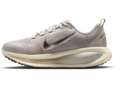 Кроссовки для бега женские Nike Vomero 18 SE