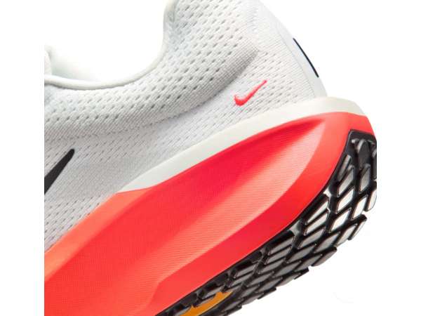 Купить Кроссовки для бега мужские Nike Air Winflo 11 Summit White в Минске по низким ценам. Описание, фото, стоимость, отзывы. Доставка по Беларуси.