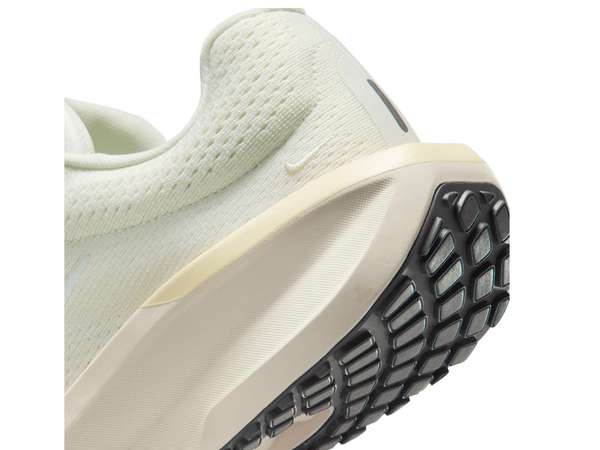 Купить Кроссовки женские для бега Nike Air Winflo 11 Sail/White в Минске по низким ценам. Описание, фото, стоимость, отзывы. Доставка по Беларуси.