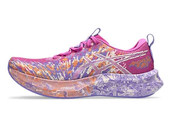 Купить Кроссовки для бега женские Asics Noosa Tri 16 Digital Sakura/Amethyst в Минске по низким ценам. Описание, фото, стоимость, отзывы. Доставка по Беларуси.