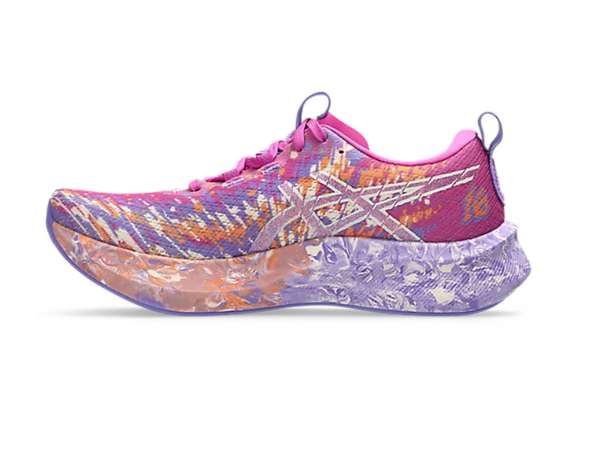 Купить Кроссовки для бега женские Asics Noosa Tri 16 Digital Sakura/Amethyst в Минске по низким ценам. Описание, фото, стоимость, отзывы. Доставка по Беларуси.