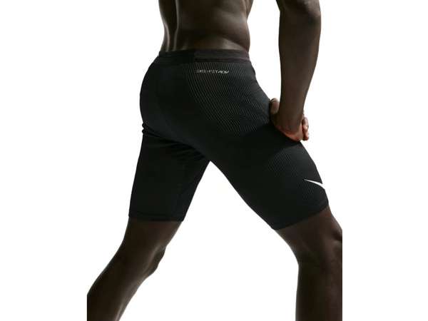 Купить Тайтсы для бега мужские Nike M NK DFADV AEROSWIFT BF Htight Black в Минске по низким ценам. Описание, фото, стоимость, отзывы. Доставка по Беларуси.