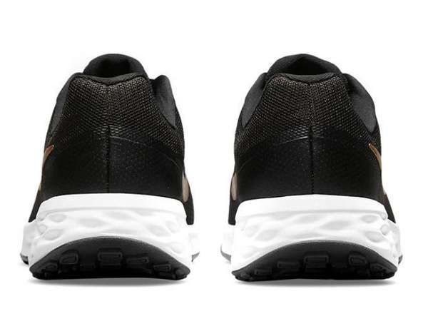 Купить Кроссовки для бега мужские Nike Revolution 6 NN Black/White/Metallic Gold в Минске по низким ценам. Описание, фото, стоимость, отзывы. Доставка по Беларуси.